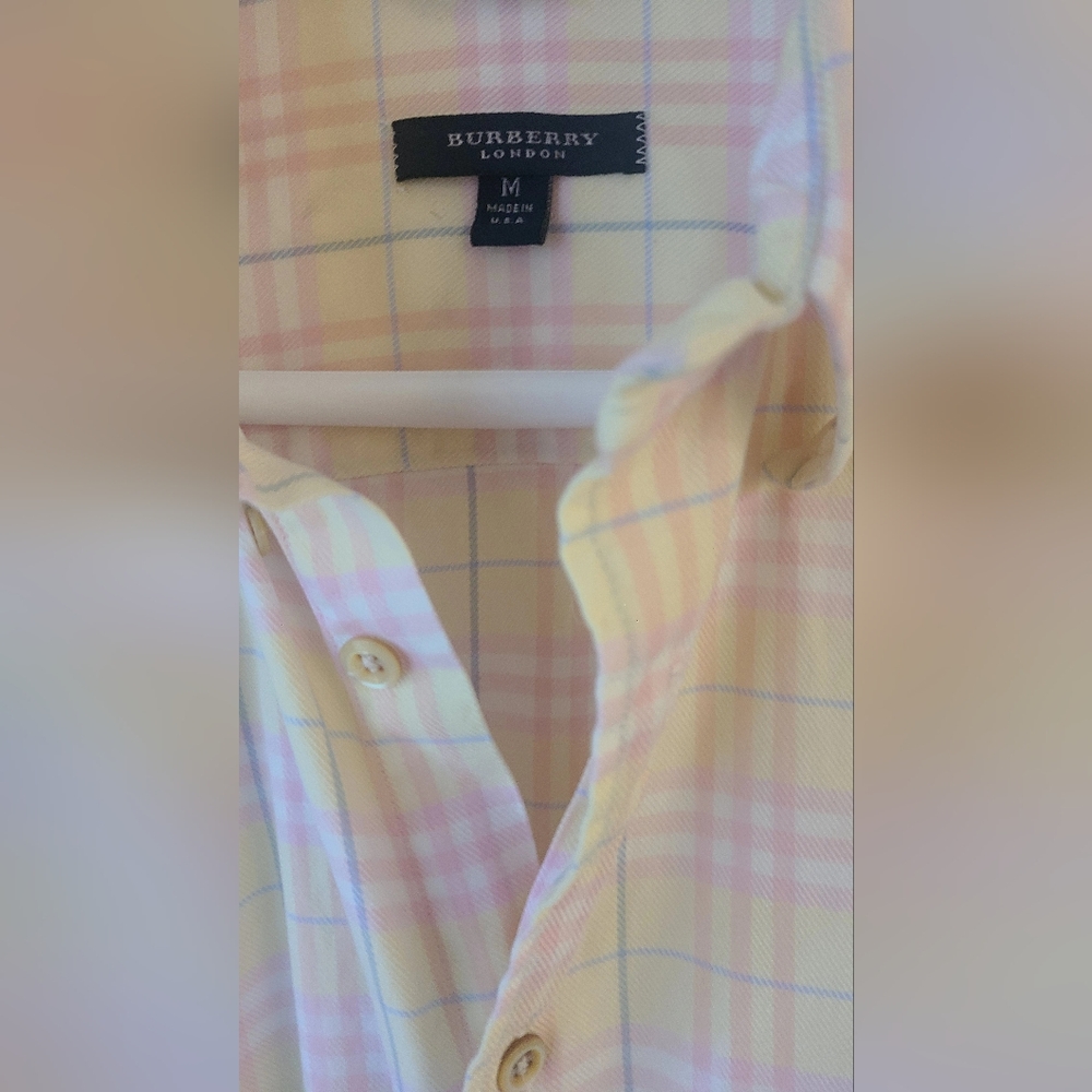 2026 CLEARANCE! BURBERRY Shirt!!